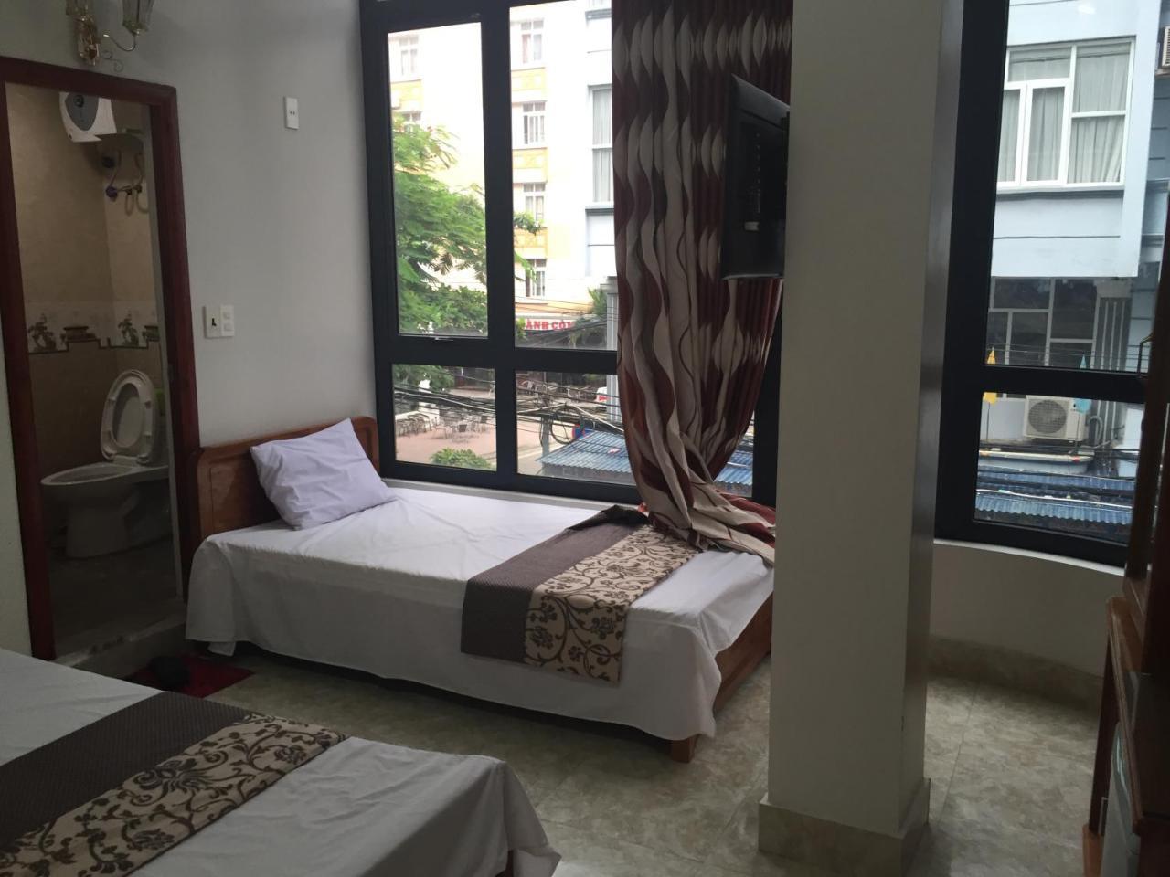 Anh Thuan Hotel 1 Cat Ba Island Exterior foto